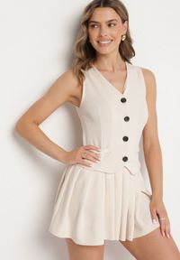 Born2be - Jasnobeżowa Sukienka Góra w Stylu Kamizelki i Rozkloszowany Dół Eviraia. Okazja: na co dzień. Typ kołnierza: dekolt w kształcie V. Kolor: beżowy. Typ sukienki: rozkloszowane. Styl: klasyczny, casual #1