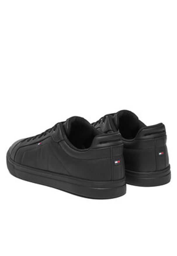 TOMMY HILFIGER - Tommy Hilfiger Sneakersy Icon Court Light Ess FM0FM05678 Czarny. Kolor: czarny. Materiał: skóra