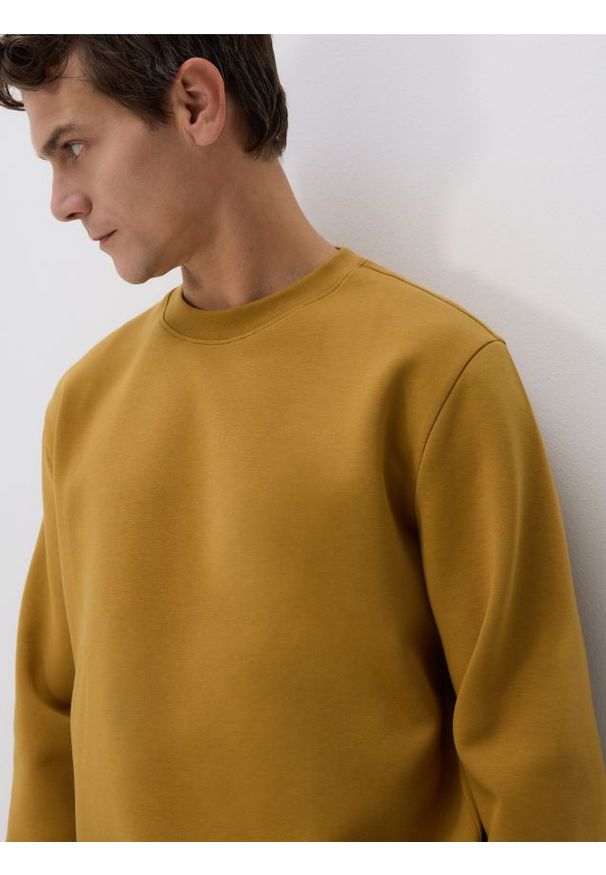 Reserved - Bluza regular z bawełną - musztardowy. Kolor: żółty. Materiał: bawełna