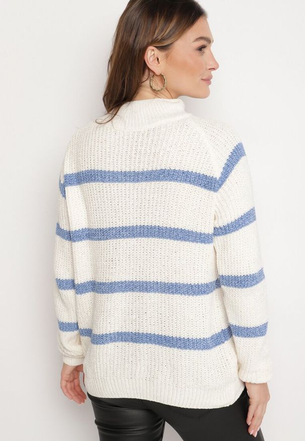Born2be - Beżowo-Niebieski Sweter z Wiskozą w Paski Dintia. Okazja: na co dzień. Kolor: niebieski. Materiał: wiskoza. Długość rękawa: długi rękaw. Długość: długie. Wzór: paski. Styl: klasyczny, elegancki, casual