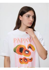 Reserved - T-shirt z nadrukiem - biały. Kolor: biały. Materiał: bawełna. Wzór: nadruk #1