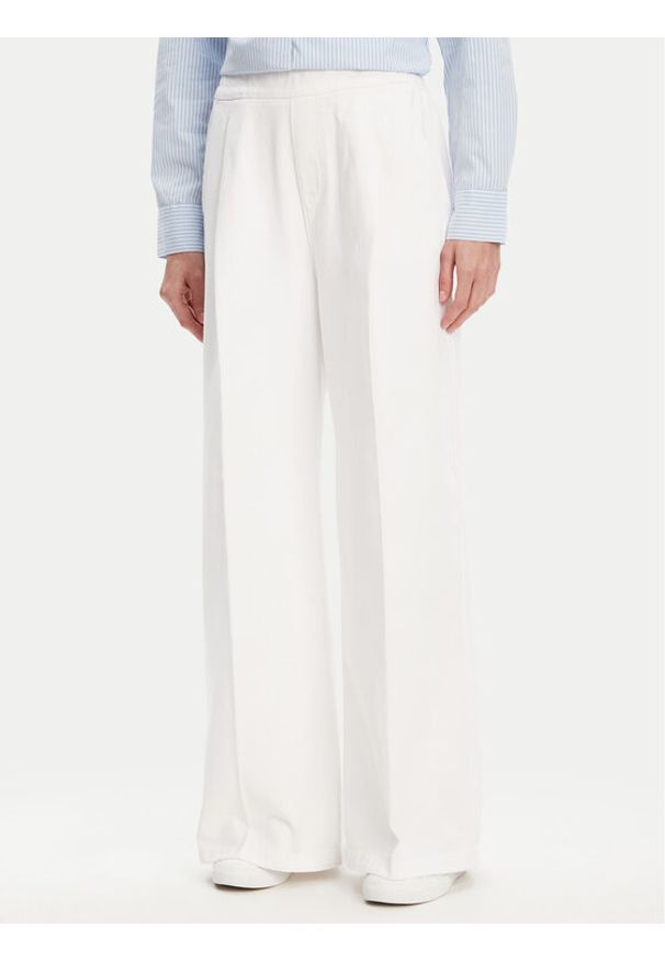 United Colors of Benetton - United Colors Of Benetton Spodnie palazzo 4DUKDF01B Biały Wide Leg. Kolor: biały. Materiał: bawełna