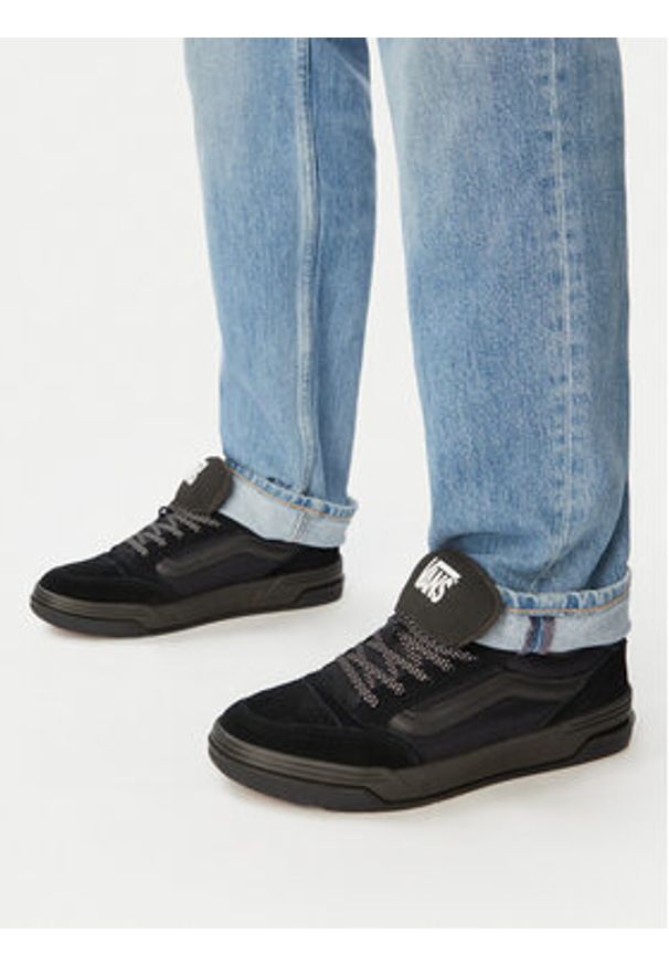 Vans Sneakersy Hylane VN000D8NBKA1 Czarny. Kolor: czarny. Materiał: zamsz, skóra