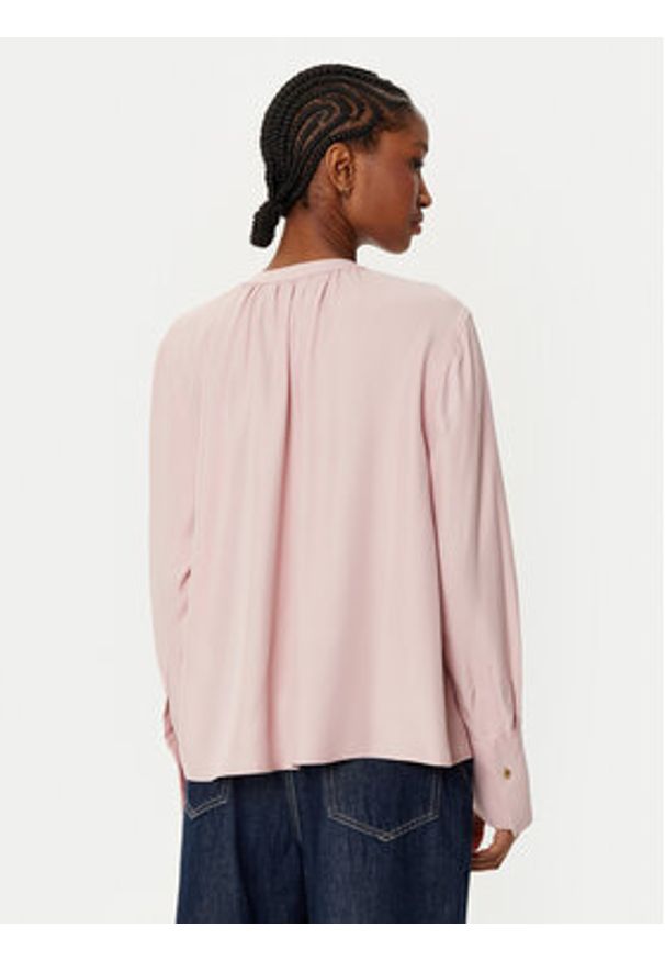 TOMMY HILFIGER - Tommy Hilfiger Bluzka WW0WW44049 Różowy Relaxed Fit. Kolor: różowy. Materiał: wiskoza