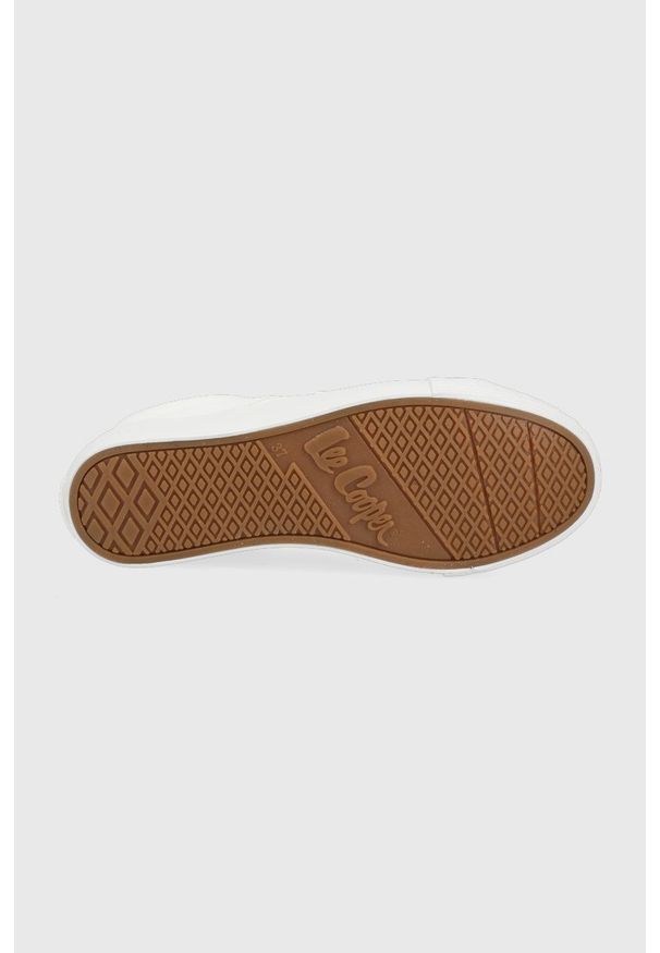 Lee Cooper tenisówki damskie kolor biały. Zapięcie: sznurówki. Kolor: biały. Materiał: guma