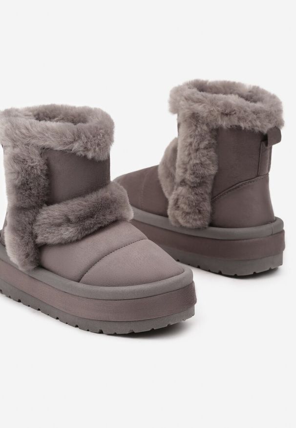 Born2be - Szare Śniegowce z Imitacji Zamszu na Grubej Podeszwie Zdobione Futrem Maziel. Kolor: szary. Materiał: futro, zamsz. Wzór: aplikacja. Sezon: zima. Styl: elegancki