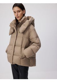 Reserved - Puchowa kurtka oversize - beżowy. Kolor: beżowy. Materiał: puch #1