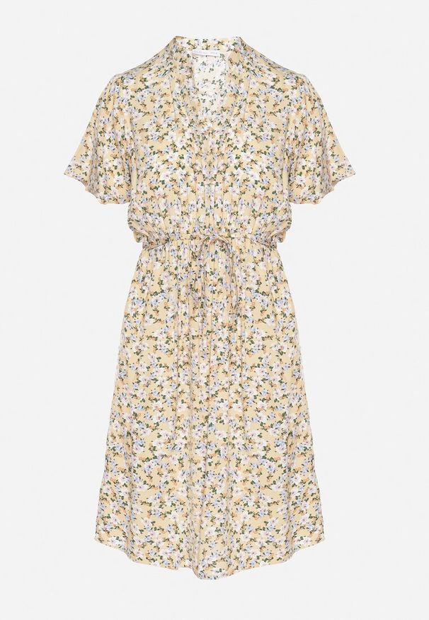 Born2be - Beżowa Sukienka w Kwiaty z Paskiem Cleza. Okazja: na co dzień. Typ kołnierza: dekolt w kształcie V. Kolor: beżowy. Wzór: kwiaty. Sezon: wiosna, lato. Styl: elegancki, casual