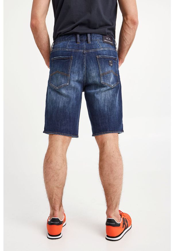 Armani Exchange - SPODENKI JEANSOWE ARMANI EXCHANGE. Materiał: jeans