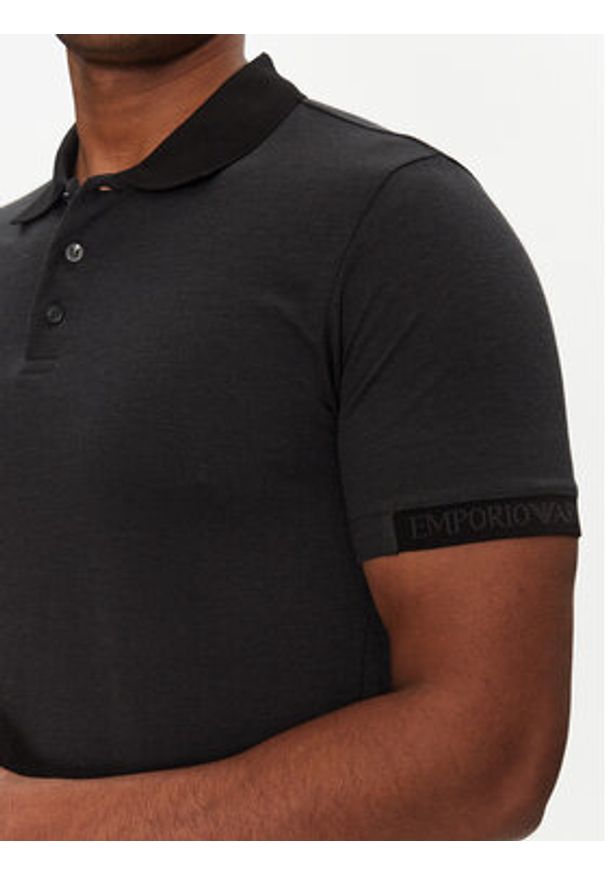 Emporio Armani Underwear Polo EM000571 AF12330 UC001 Czarny Regular Fit. Typ kołnierza: polo. Kolor: czarny. Materiał: bawełna