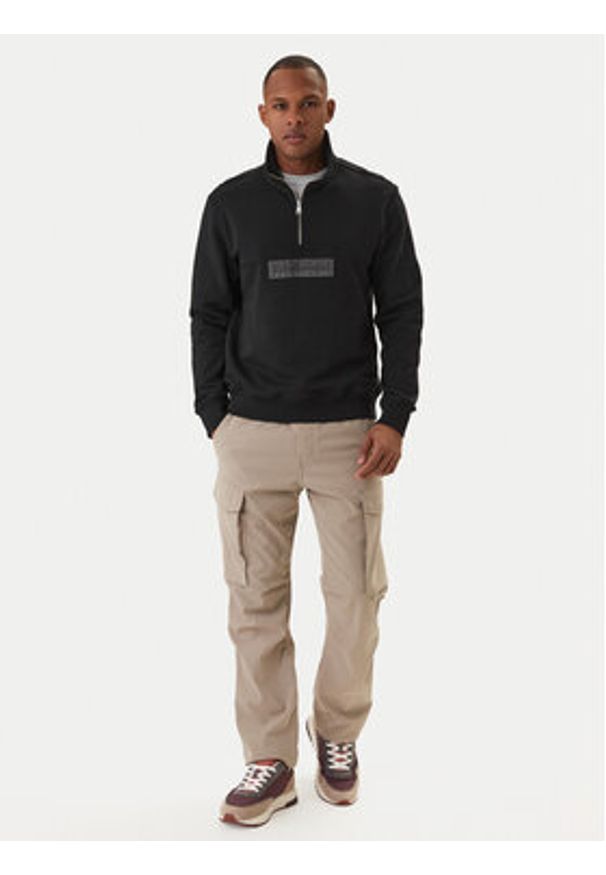 Napapijri Bluza B-Box NP0A4H96 Czarny Relaxed Fit. Kolor: czarny. Materiał: bawełna