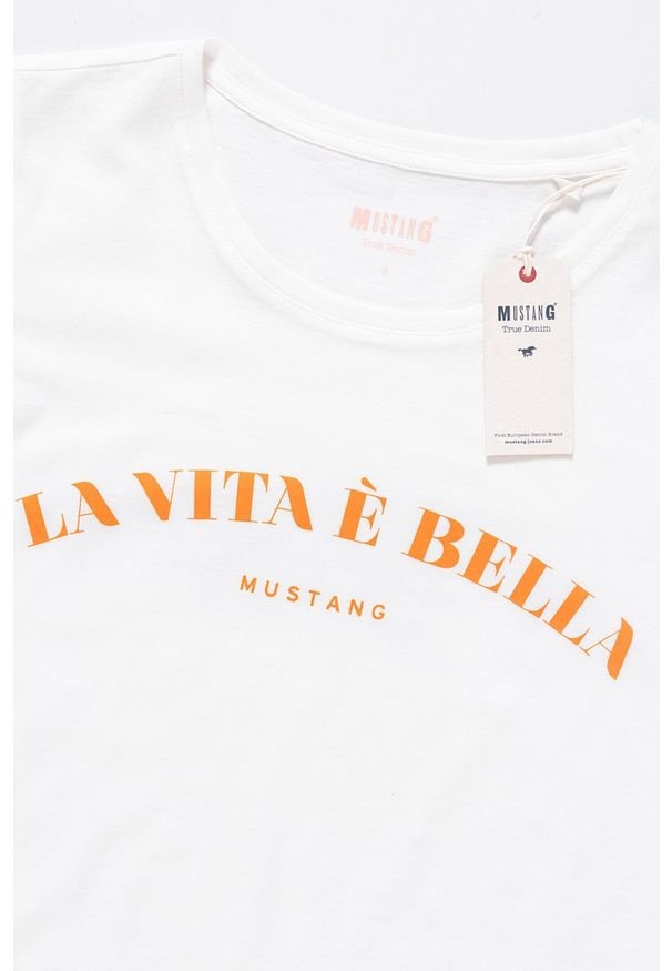 Mustang - MUSTANG T SHIRT DAMSKI Alina C Print Cloud Dancer 1008936 2020. Wzór: nadruk