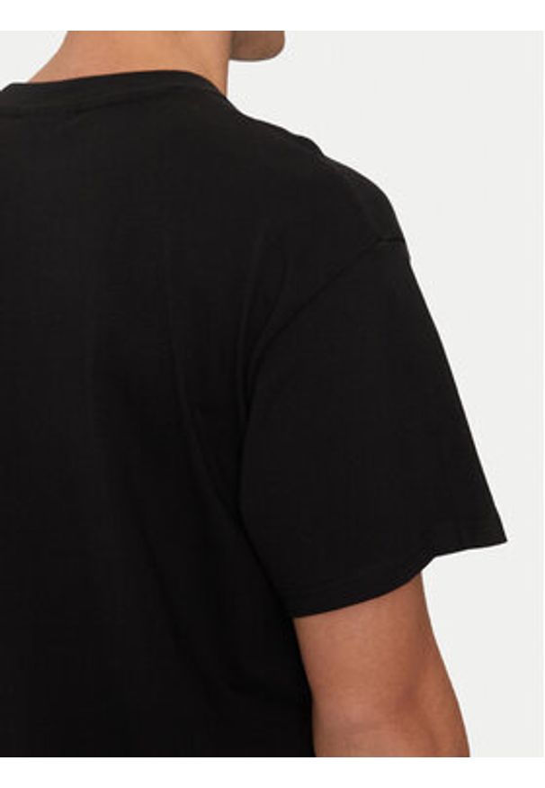 SCHOTT N.Y.C. T-Shirt TSCLIFF1 Czarny Regular Fit. Kolor: czarny. Materiał: bawełna