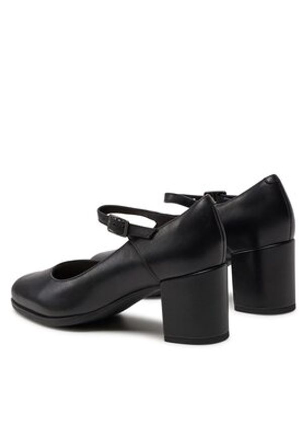 Clarks Czółenka Freva55 Strap 26172052 Czarny. Kolor: czarny. Materiał: skóra