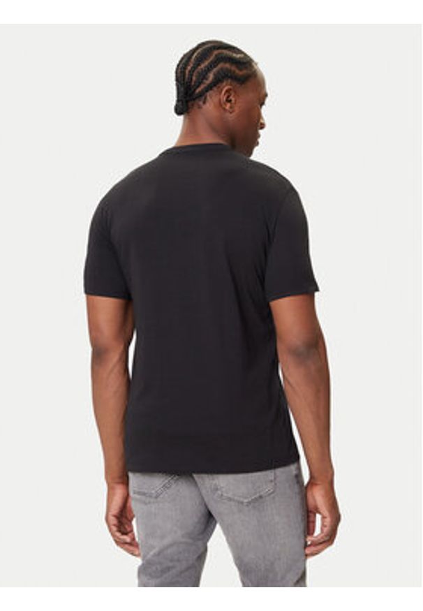 Calvin Klein Jeans T-Shirt Glitched Logo LV04RC858G Czarny Regular Fit. Kolor: czarny. Materiał: bawełna