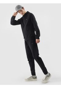 4f - Spodnie dresowe joggery męskie - czarne. Kolor: czarny. Materiał: dresówka. Wzór: gładki, ze splotem