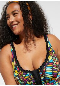 bonprix - Modelujący kostium kąpielowy z falbanką, średni stopień modelowania sylwetki. Kolor: czarny #3