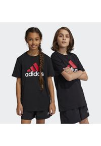 Adidas - Essentials Two-Color Big Logo Cotton Tee. Kolor: wielokolorowy, biały, czerwony, czarny. Sport: piłka nożna #1