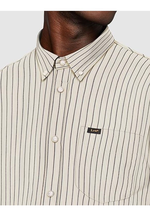 Lee - LEE MĘSKA KOSZULA LEE BUTTON DOWN TURTLEDOVE L880FZCV 112123093. Typ kołnierza: button down