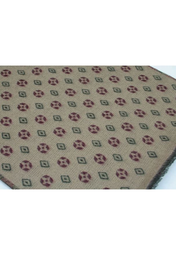 V. Fraas - Szalik Beżowo-Bordowy Miękki, Firmy V.Fraas -Cashmink- Wzór Geometryczny, Elegancki, Męski. Kolor: czerwony, brązowy, beżowy, wielokolorowy. Materiał: tkanina, materiał, syntetyk, wełna, poliakryl. Wzór: geometria. Sezon: lato. Styl: elegancki
