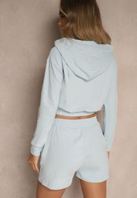 Renee - Jasnoniebieski Komplet z Bawełny w Sportowym Stylu Bluza z Kapturem i Szorty Izurea. Kolor: niebieski. Materiał: bawełna #3