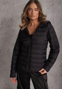 Renee - Czarna Pikowana Kurtka Przejściowa z Kapturem Pretirra. Okazja: na co dzień. Typ kołnierza: kaptur. Kolor: czarny. Materiał: jeans, nylon. Styl: casual #8