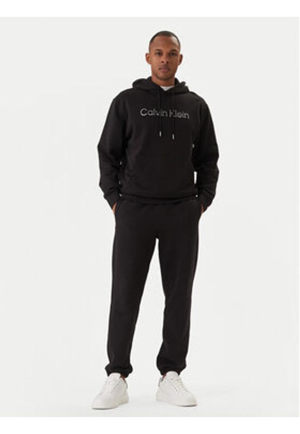 Calvin Klein Bluza LV04LF242G Czarny Regular Fit. Kolor: czarny. Materiał: bawełna