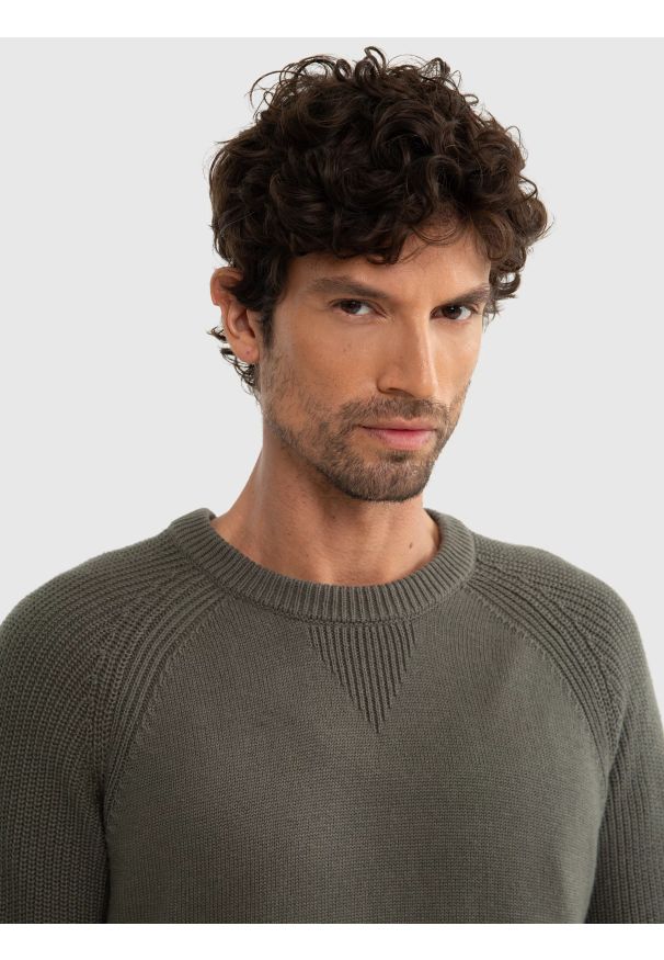 Big-Star - Sweter męski ciemnoszary Najn 905. Kolor: szary. Materiał: tkanina, skóra, materiał. Wzór: ze splotem. Styl: elegancki