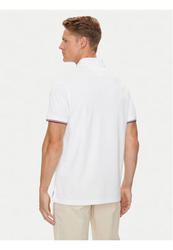 TOMMY HILFIGER - Tommy Hilfiger Polo Flag MW0MW35605 Biały Regular Fit. Typ kołnierza: polo. Kolor: biały. Materiał: bawełna