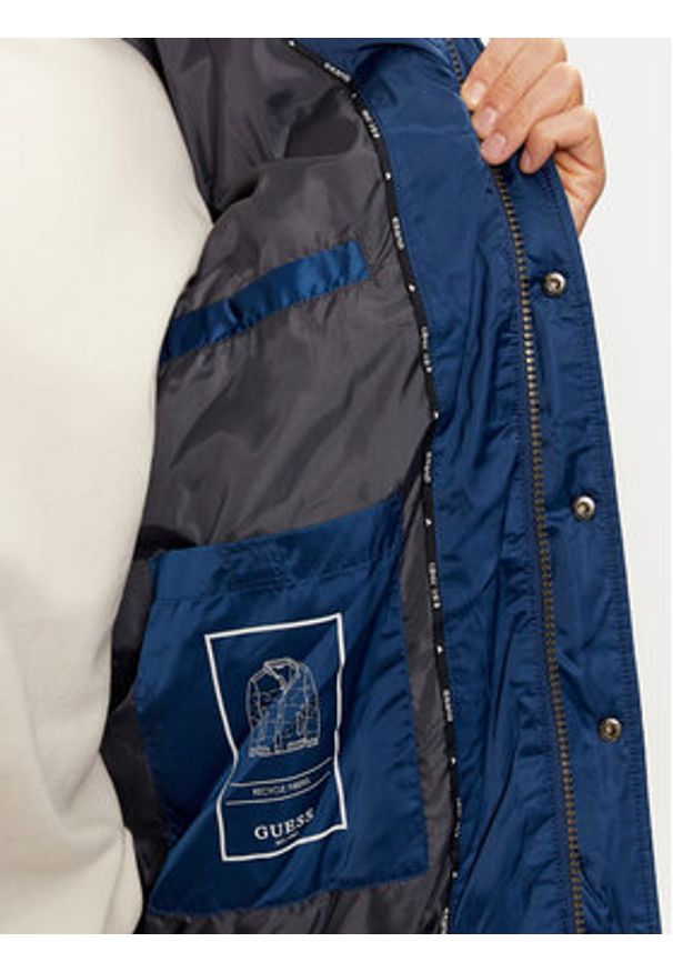 Guess Kurtka bomber M4BL31 WGJ92 Niebieski Regular Fit. Kolor: niebieski. Materiał: syntetyk