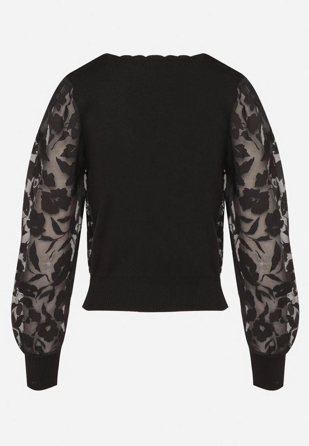 Born2be - Czarna Bluzka z Przeźroczystego Materiału Zapinana na Ozdobne Guziki Aviorena. Kolor: czarny. Materiał: materiał. Styl: elegancki