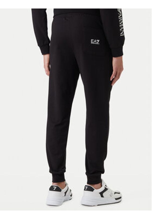 EA7 Emporio Armani Spodnie dresowe 7M000571 AF13512 MC001 Czarny Regular Fit. Kolor: czarny. Materiał: bawełna