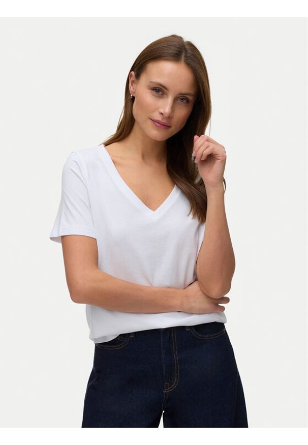 Vero Moda T-Shirt Paulina 10342926 Biały Regular Fit. Kolor: biały. Materiał: bawełna