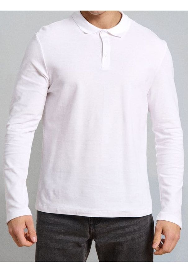 Sinsay - Bawełniana koszulka polo - biały. Typ kołnierza: polo. Kolor: biały. Materiał: bawełna