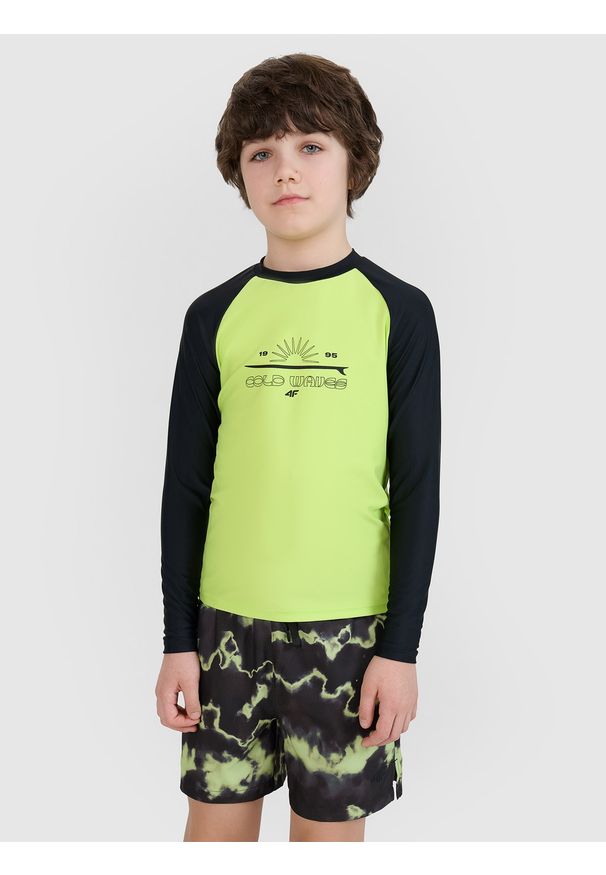 4f - 4F Longsleeve do pływania z nadrukiem chłopięcy - zielony 134/140 (8-10 lat). Kolor: zielony. Materiał: dzianina, włókno, syntetyk, materiał, skóra, tkanina, elastan. Długość rękawa: długi rękaw. Długość: długie. Wzór: nadruk. Sezon: lato. Sport: pływanie