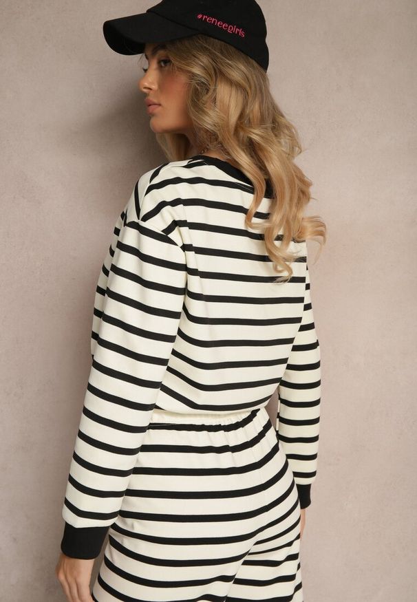 Renee - Czarna Bluza z Bawełny z Motywem Pasków i Ściągaczem Fenarel. Okazja: na co dzień. Kolor: czarny. Materiał: bawełna. Długość rękawa: długi rękaw. Długość: długie. Styl: klasyczny, elegancki, casual