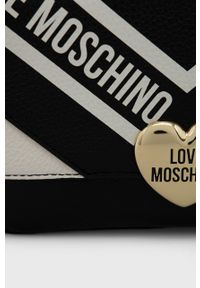 Love Moschino torebka skórzana kolor czarny. Kolor: czarny. Materiał: skórzane. Rodzaj torebki: na ramię