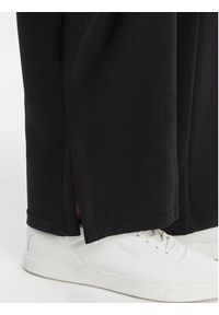 only - ONLY Spodnie materiałowe Maya 15369156 Czarny Loose Fit. Kolor: czarny. Materiał: syntetyk #5