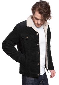 Lee - KURTKA ZIMOWA LEE SHERPA JACKET BLACK L87AQM01. Kolor: czarny. Materiał: jeans, materiał, sztruks, bawełna. Wzór: kolorowy, jednolity, nadruk. Sezon: zima. Styl: sportowy, vintage, elegancki, klasyczny #10