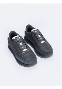 Big-Star - Sneakersy męskie z zamszowymi wstawkami ciemnoszare NN174326 903. Kolor: szary. Materiał: zamsz. Szerokość cholewki: normalna