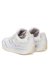 TOMMY HILFIGER - Tommy Hilfiger Sneakersy Th Modern Runner Mix Mat FW0FW09098 Biały. Kolor: biały. Materiał: skóra #4