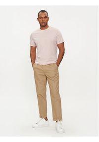 Guess T-Shirt M2BP47 K7HD0 Różowy Slim Fit. Kolor: różowy. Materiał: bawełna #4