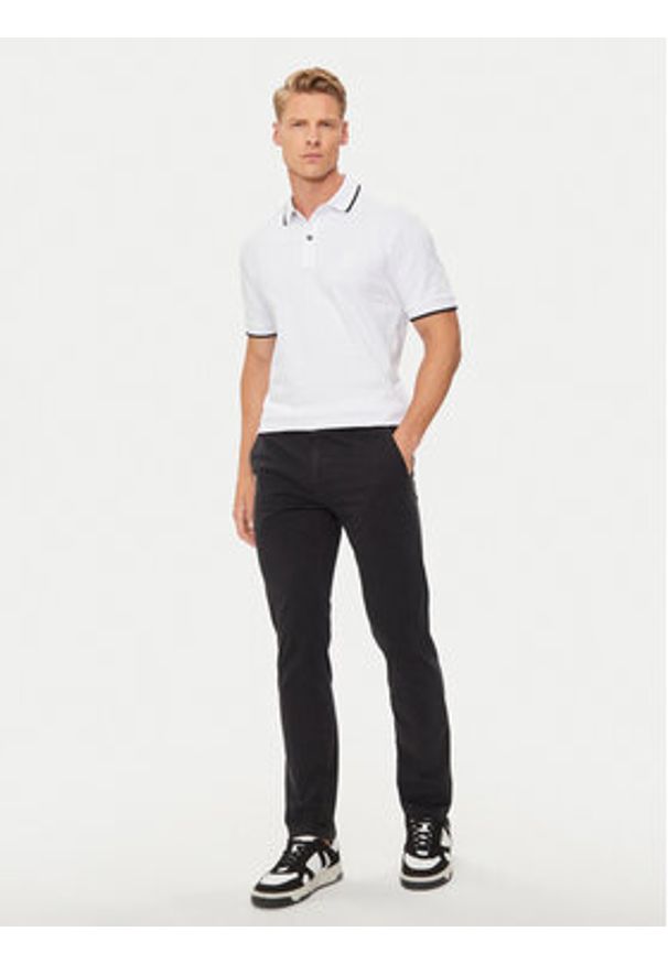 BOSS - Boss Chinosy 50510933 Czarny Slim Fit. Kolor: czarny. Materiał: bawełna
