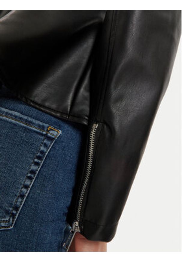 Guess Kurtka z imitacji skóry W4BL3T KCP70 Czarny Regular Fit. Kolor: czarny. Materiał: syntetyk