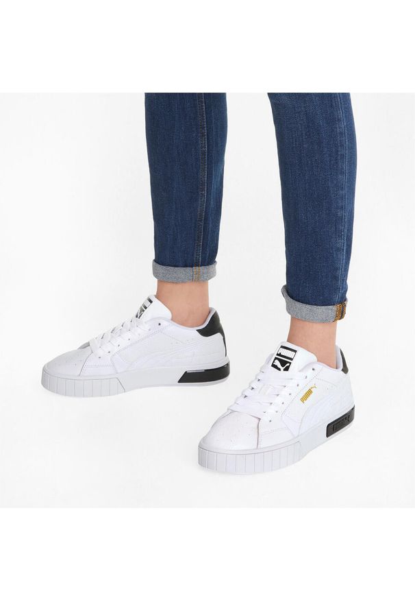 Buty do chodzenia damskie Puma CALI STAR. Kolor: biały, czarny, wielokolorowy. Materiał: materiał, syntetyk. Sport: turystyka piesza