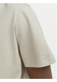 Jack & Jones - Jack&Jones T-Shirt Star 12234746 Beżowy Relaxed Fit. Kolor: beżowy. Materiał: bawełna