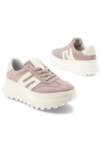 Sneakersy damskie Vinceza, cholewka ze skóry naturalnej zamszowej z kontrastowymi panelami klasyczne wiązanie masywna platformowa podeszwa, beżowe, 7. Okazja: na co dzień. Zapięcie: sznurówki. Kolor: beżowy. Materiał: skóra, zamsz. Szerokość cholewki: normalna. Sport: turystyka piesza #5