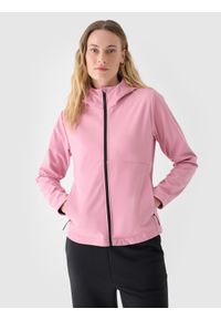 4f - 4F Kurtka softshell wiatroodporna membrana 5000 damska - różowa XL. Typ kołnierza: kaptur, kołnierzyk stójkowy. Kolor: różowy. Materiał: softshell. Technologia: Windstopper. Sezon: zima. Sport: wspinaczka