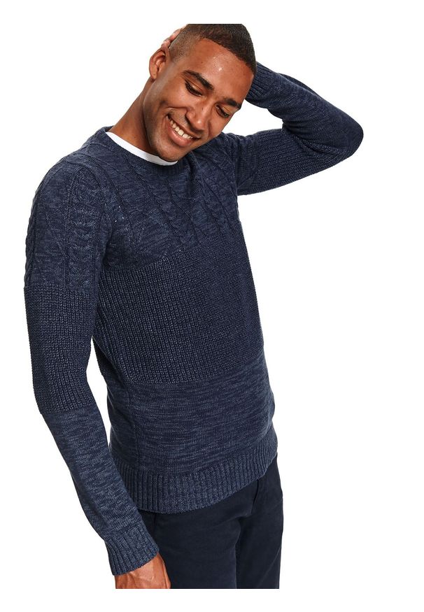 TOP SECRET - Sweter z przeplotami strukturalny. Okazja: na co dzień. Kolor: niebieski. Materiał: dzianina. Wzór: melanż. Styl: casual