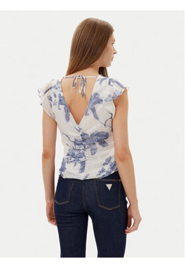 Guess Bluzka W5GH86 WCWF2 Biały Classic Fit. Kolor: biały. Materiał: syntetyk